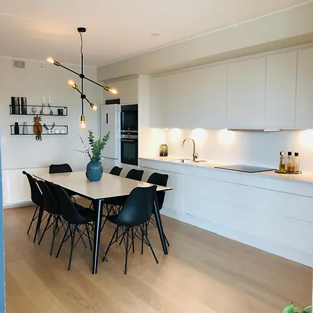 Modern Apartment, 20 Min From Bergen Center Apartment *
