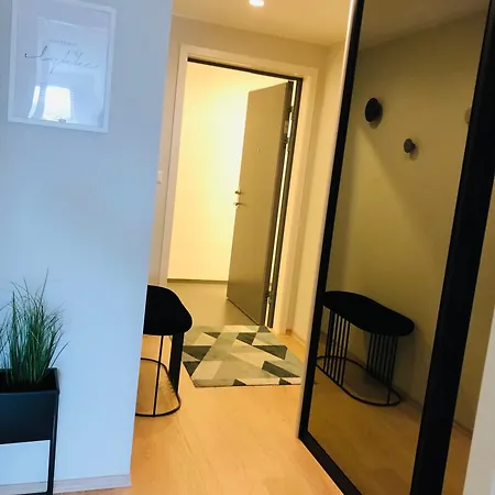Modern Apartment, 20 Min From Bergen Center Apartment *